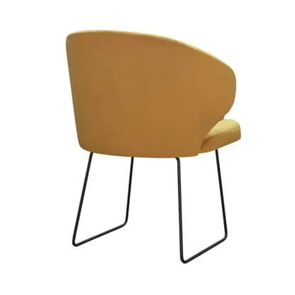 krzesło tapicerowane nogi metalowe