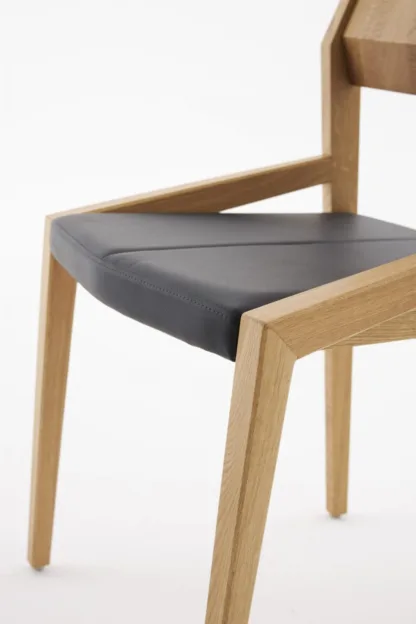 krzesło dębowe bukowe drewniane fameg arcos